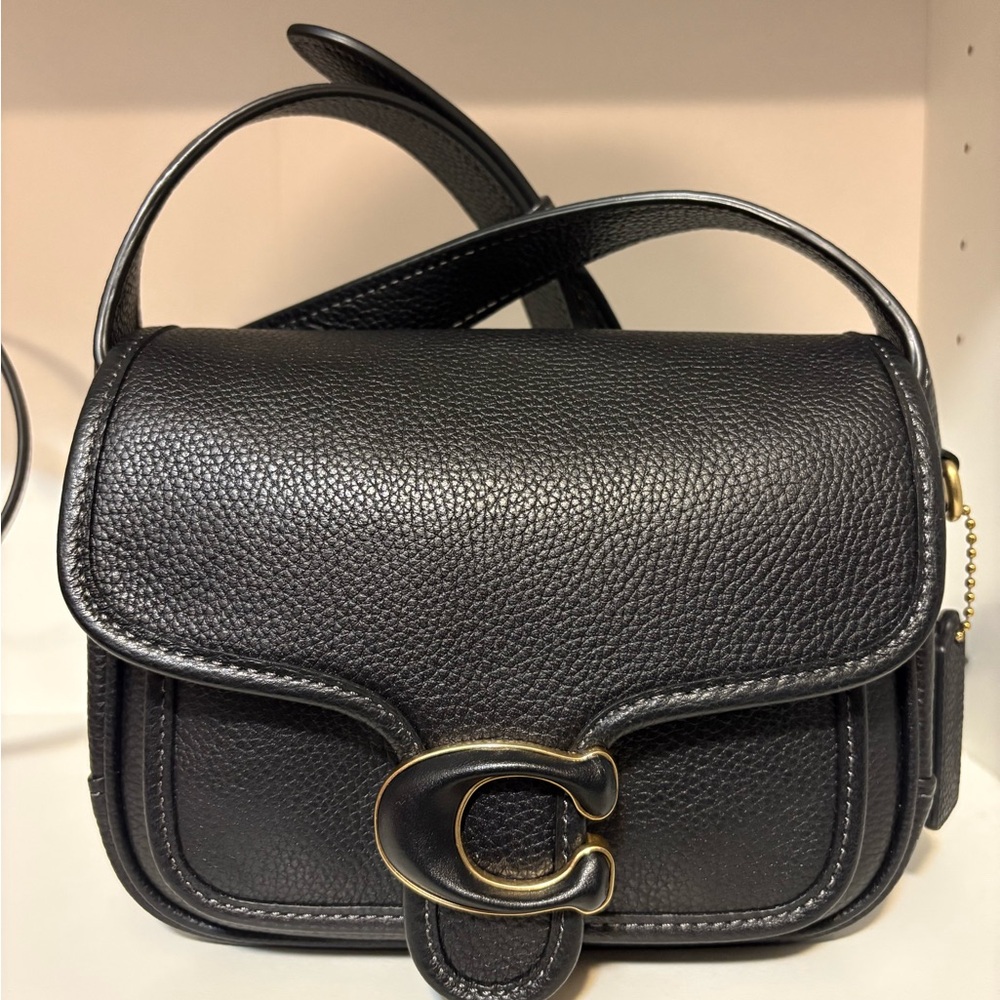Coach Tabby Messenger 19 Crossbody Bag
